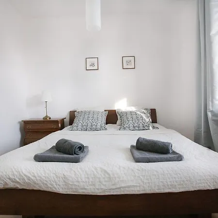 Concierge Saxon * Varşova