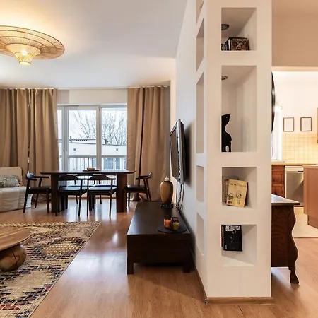 Concierge Saxon Apartment Warsaw